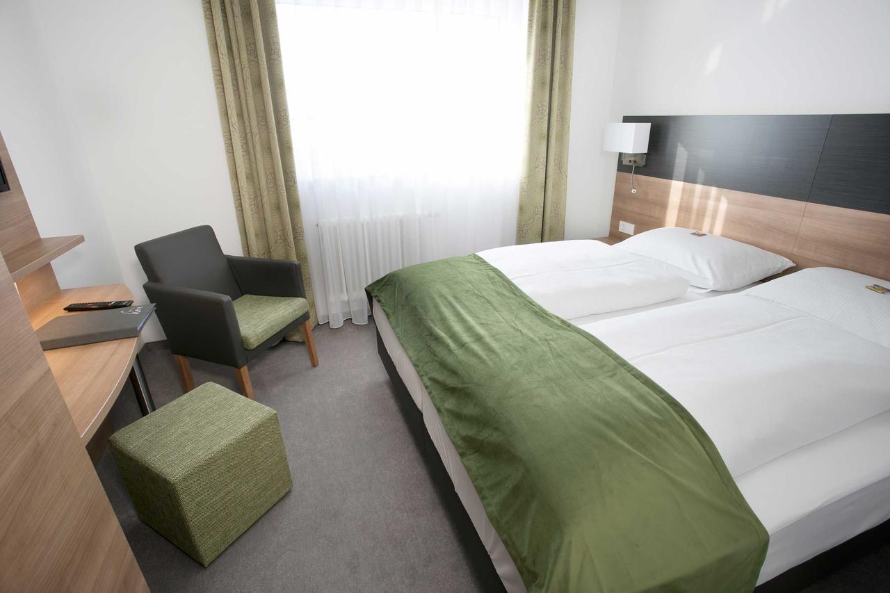 Hotel Kern Garni Walddorf  Eksteriør billede